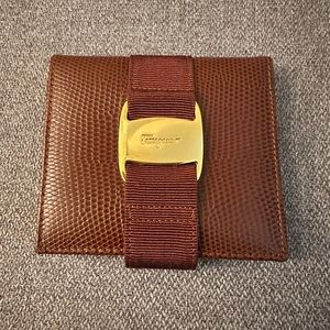 NWOT FERRAGAMO WALLET
